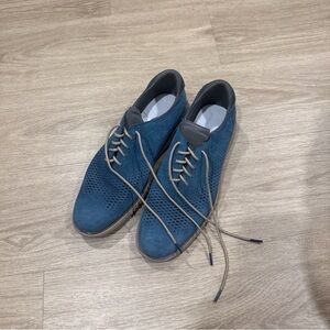 Elegant Blue Men's Oxfords